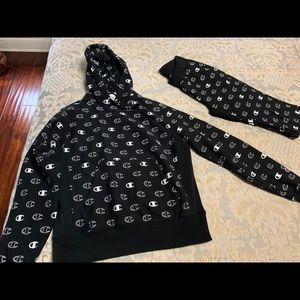 Men’s Champion hoodie with matching joggers